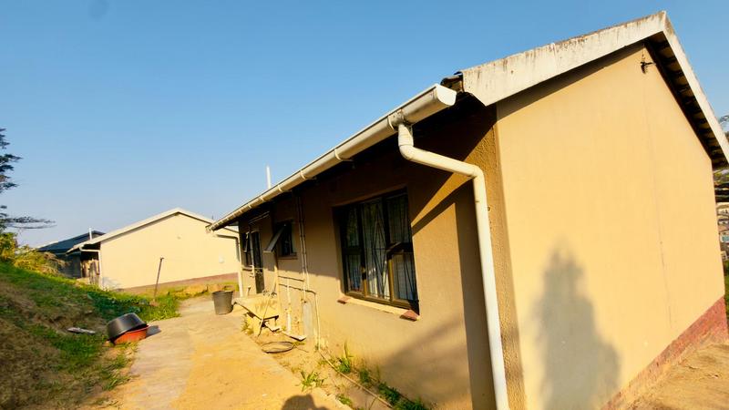 2 Bedroom Property for Sale in Umlazi KwaZulu-Natal