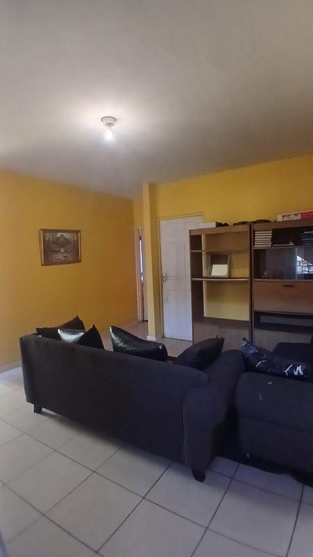 3 Bedroom Property for Sale in Montclair KwaZulu-Natal