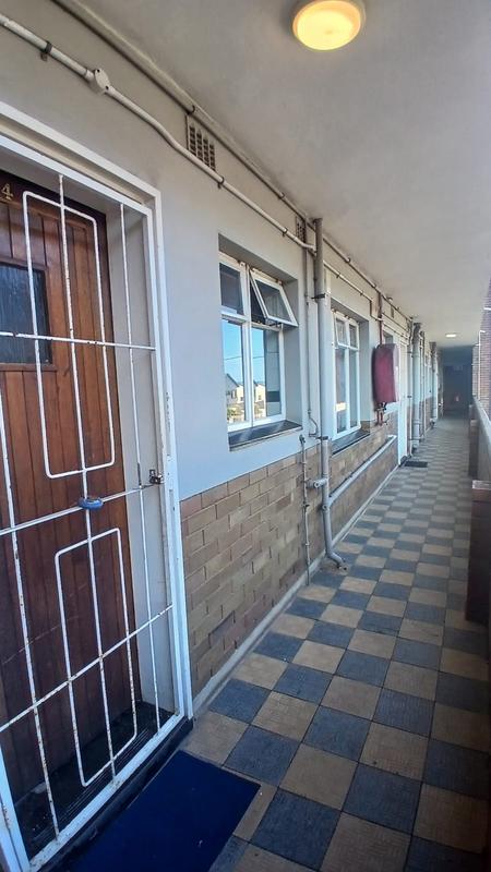 3 Bedroom Property for Sale in Montclair KwaZulu-Natal