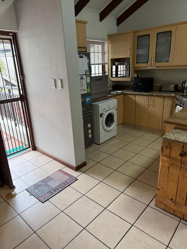 3 Bedroom Property for Sale in Cowies Hill KwaZulu-Natal
