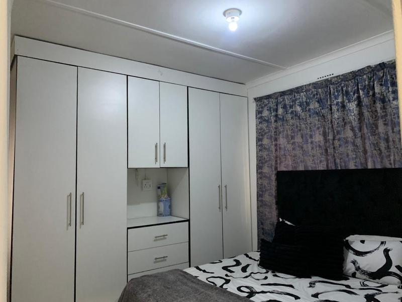 2 Bedroom Property for Sale in Umhlathuze KwaZulu-Natal