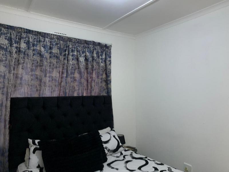 2 Bedroom Property for Sale in Umhlathuze KwaZulu-Natal