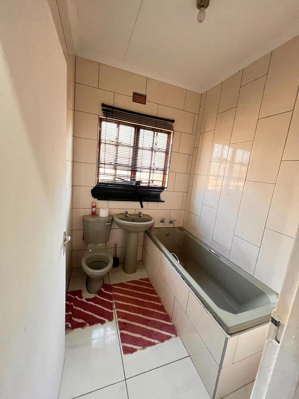 2 Bedroom Property for Sale in Umhlathuze KwaZulu-Natal
