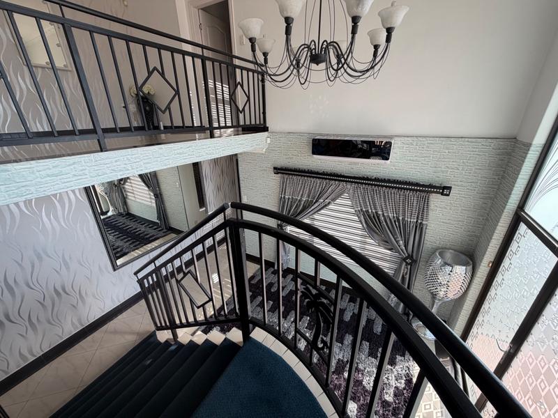 5 Bedroom Property for Sale in Somerset Park KwaZulu-Natal
