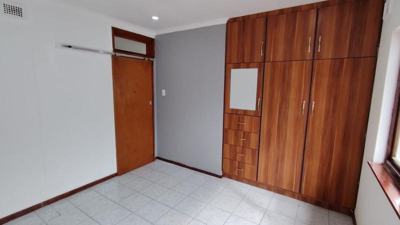 To Let Commercial Property for Rent in Malvern KwaZulu-Natal