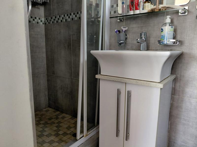 3 Bedroom Property for Sale in Glenwood KwaZulu-Natal