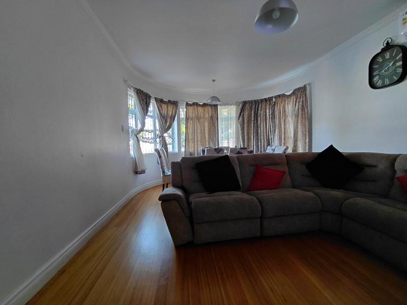 3 Bedroom Property for Sale in Glenwood KwaZulu-Natal
