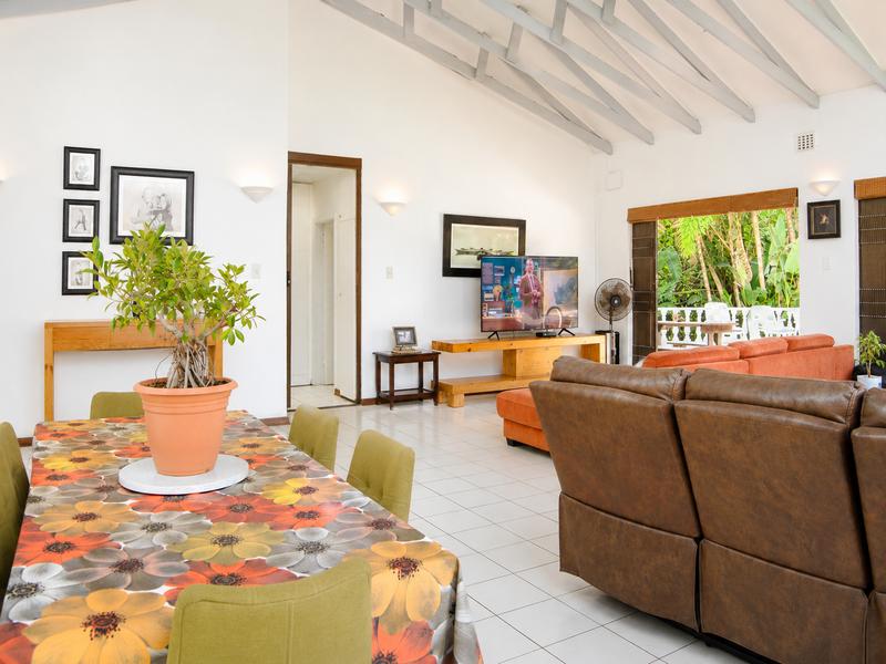 5 Bedroom Property for Sale in Shelly Beach KwaZulu-Natal