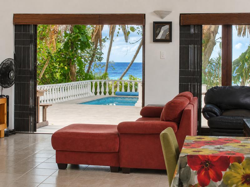 5 Bedroom Property for Sale in Shelly Beach KwaZulu-Natal