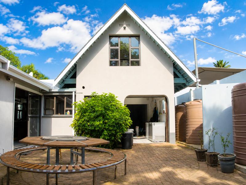 5 Bedroom Property for Sale in Shelly Beach KwaZulu-Natal