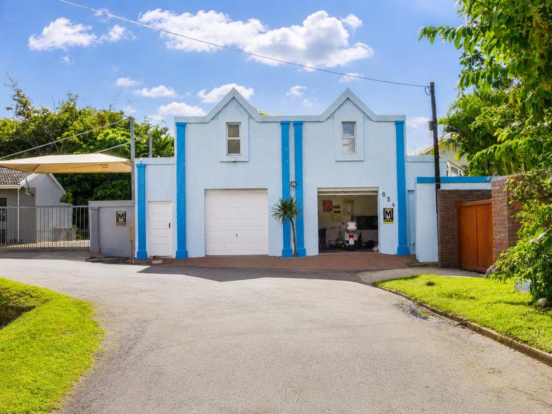 5 Bedroom Property for Sale in Shelly Beach KwaZulu-Natal