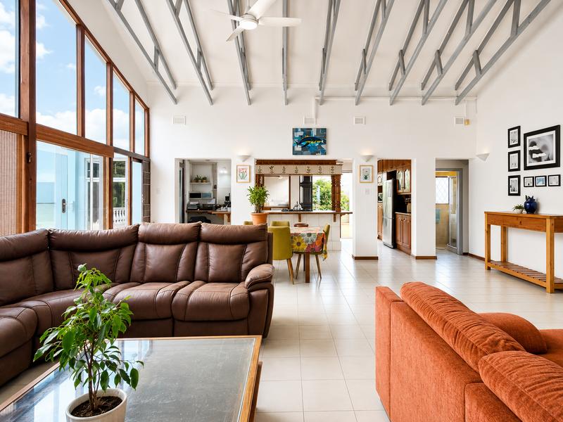 5 Bedroom Property for Sale in Shelly Beach KwaZulu-Natal