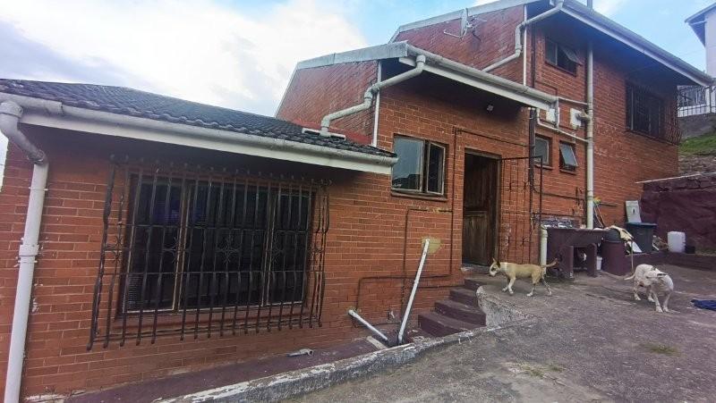 4 Bedroom Property for Sale in Kharwastan KwaZulu-Natal