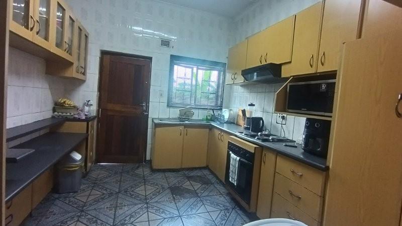 4 Bedroom Property for Sale in Kharwastan KwaZulu-Natal
