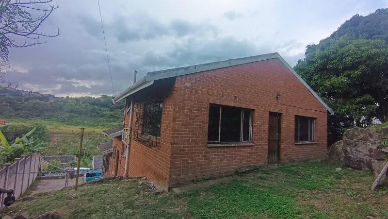 4 Bedroom Property for Sale in Kharwastan KwaZulu-Natal