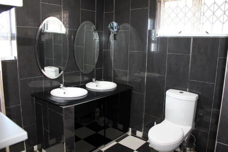 4 Bedroom Property for Sale in Malvern KwaZulu-Natal