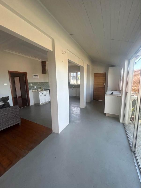 To Let 4 Bedroom Property for Rent in Durban North KwaZulu-Natal