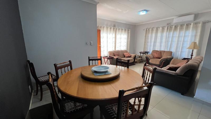 2 Bedroom Property for Sale in Empangeni Central KwaZulu-Natal