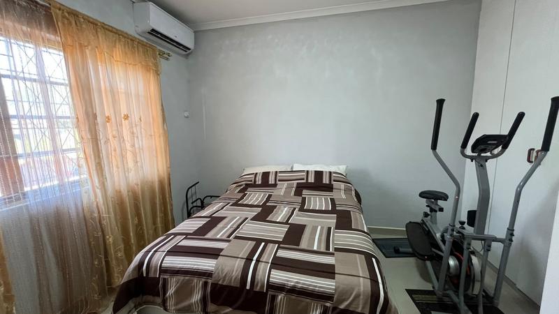2 Bedroom Property for Sale in Empangeni Central KwaZulu-Natal