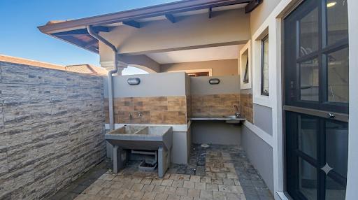 4 Bedroom Property for Sale in Izinga Estate KwaZulu-Natal