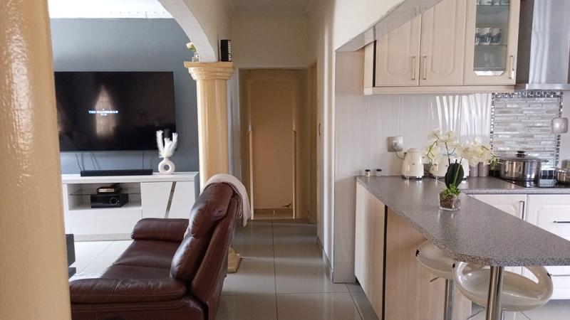 4 Bedroom Property for Sale in Ulundi KwaZulu-Natal