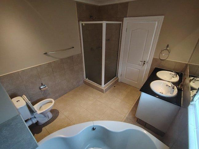 3 Bedroom Property for Sale in La Lucia KwaZulu-Natal