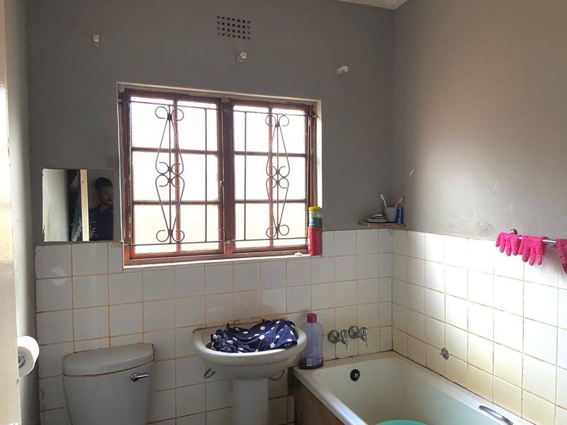 2 Bedroom Property for Sale in Umhlathuze KwaZulu-Natal