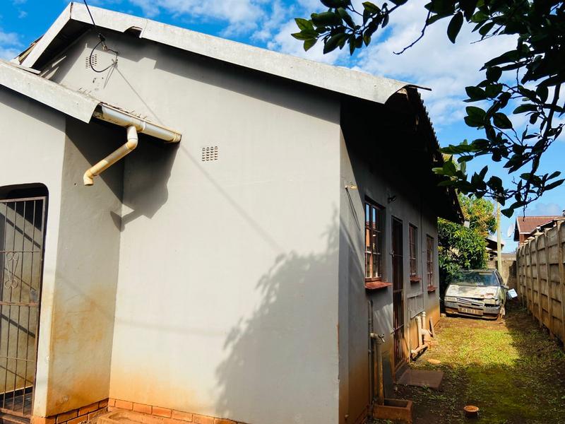 2 Bedroom Property for Sale in Umhlathuze KwaZulu-Natal
