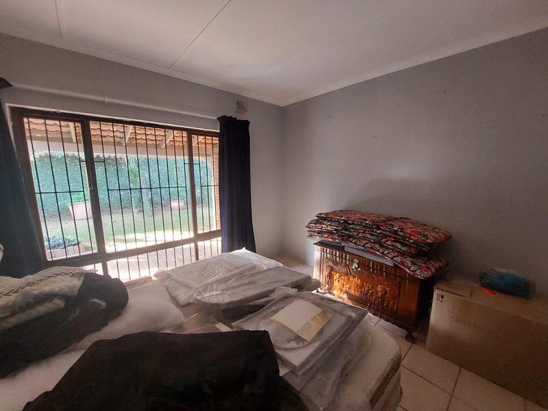 4 Bedroom Property for Sale in Uvongo KwaZulu-Natal