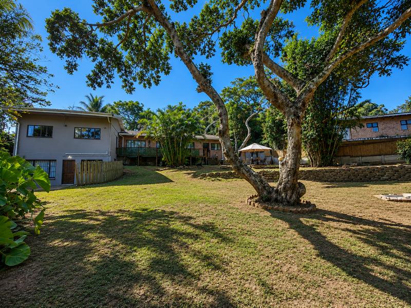 4 Bedroom Property for Sale in Uvongo KwaZulu-Natal