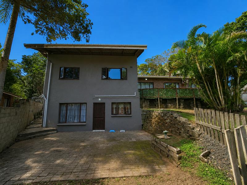 4 Bedroom Property for Sale in Uvongo KwaZulu-Natal