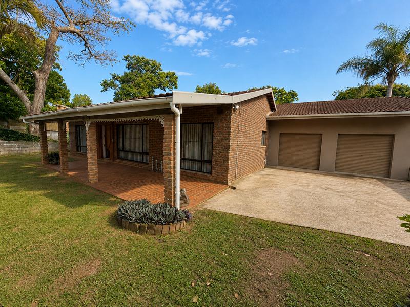 4 Bedroom Property for Sale in Uvongo KwaZulu-Natal