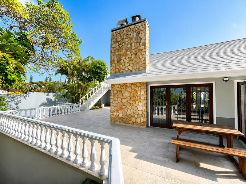 7 Bedroom Property for Sale in Shelly Beach KwaZulu-Natal
