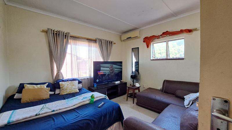 3 Bedroom Property for Sale in Morningside KwaZulu-Natal