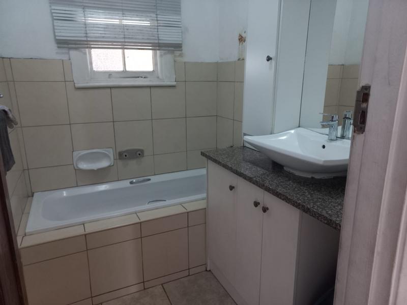 4 Bedroom Property for Sale in Umbilo KwaZulu-Natal