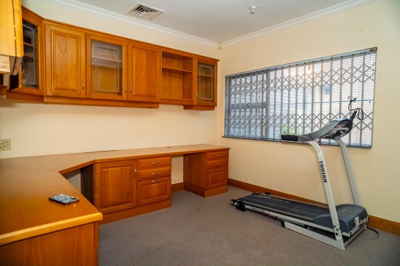 4 Bedroom Property for Sale in Reservoir Hills KwaZulu-Natal