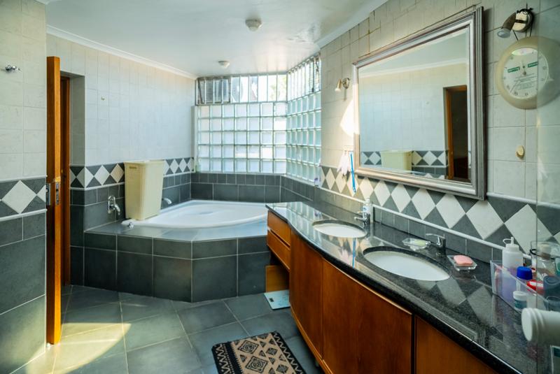 4 Bedroom Property for Sale in Reservoir Hills KwaZulu-Natal