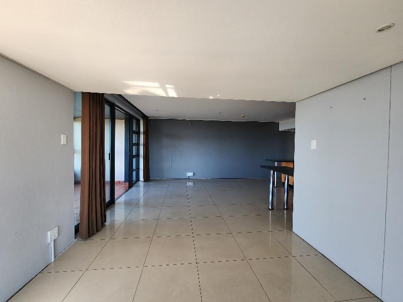 To Let 3 Bedroom Property for Rent in Point Waterfront KwaZulu-Natal