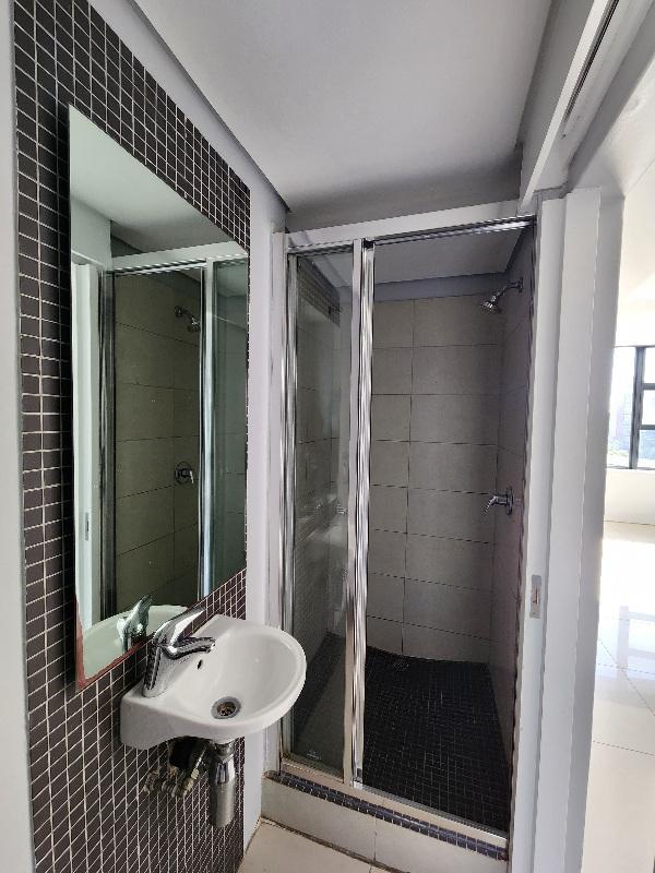 To Let 3 Bedroom Property for Rent in Point Waterfront KwaZulu-Natal