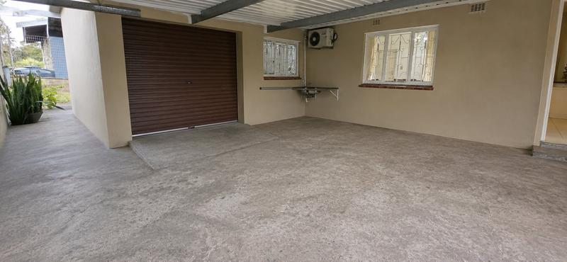 5 Bedroom Property for Sale in Shallcross KwaZulu-Natal