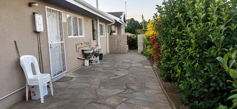 5 Bedroom Property for Sale in Shallcross KwaZulu-Natal