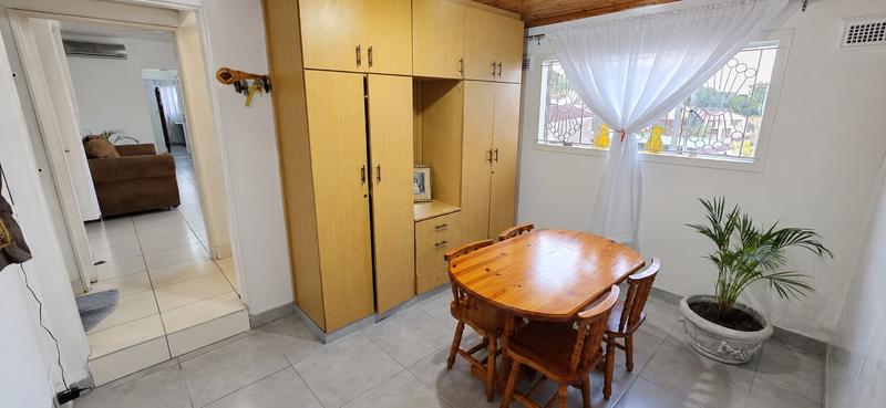 5 Bedroom Property for Sale in Shallcross KwaZulu-Natal