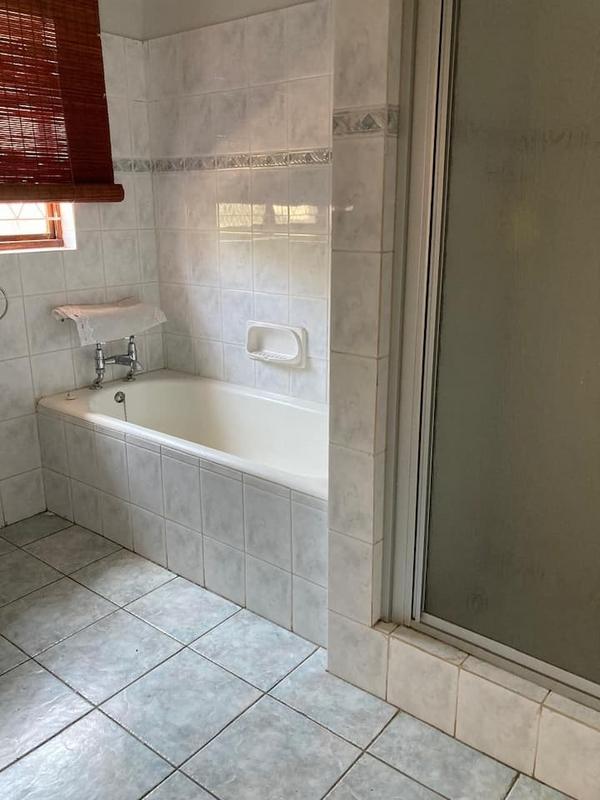 4 Bedroom Property for Sale in Scottburgh South KwaZulu-Natal