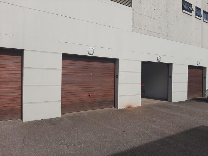 2 Bedroom Property for Sale in Hillcrest Central KwaZulu-Natal