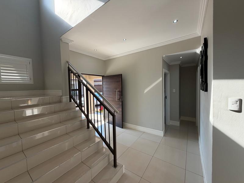 4 Bedroom Property for Sale in Izinga KwaZulu-Natal