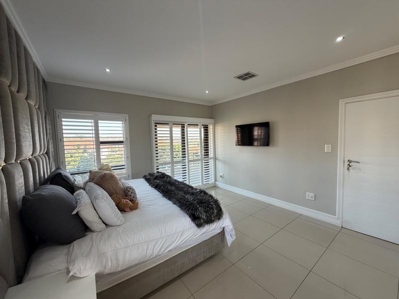 4 Bedroom Property for Sale in Izinga KwaZulu-Natal