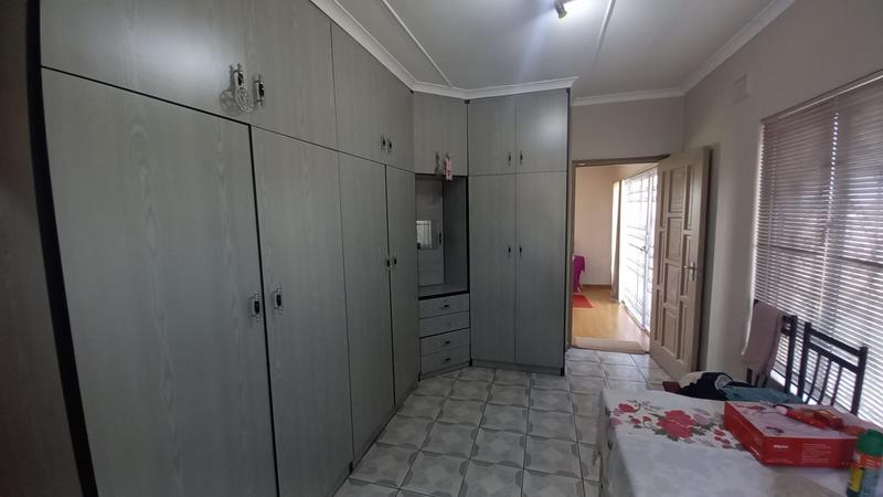 4 Bedroom Property for Sale in Shallcross KwaZulu-Natal