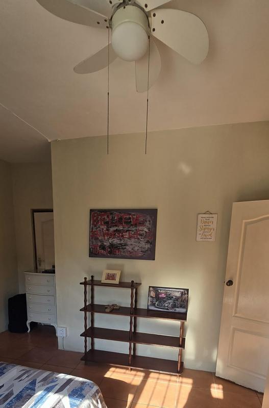 1 Bedroom Property for Sale in Scottburgh South KwaZulu-Natal