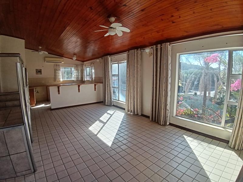2 Bedroom Property for Sale in Margate Beach KwaZulu-Natal