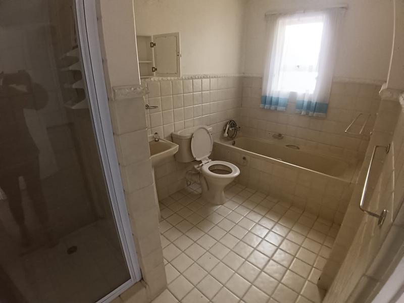 2 Bedroom Property for Sale in Margate Beach KwaZulu-Natal